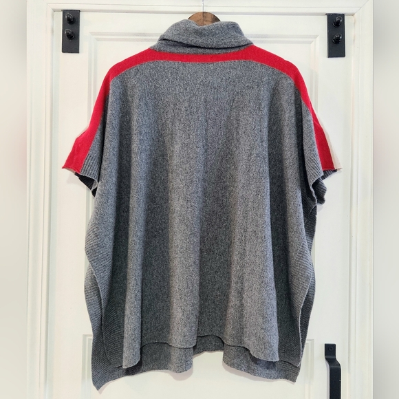 Tahari One Size Wool Cashmere Cowel Neck Pullover Poncho Sweater Grey Red Stripe - Picture 2 of 8